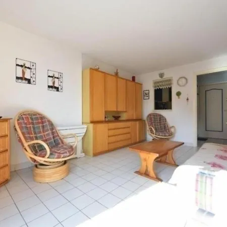 Frejus, 2 Pieces, 4 Personnes - Fr-1-226a-64 Appartement